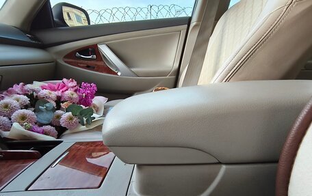 Toyota Camry, 2008 год, 950 000 рублей, 5 фотография