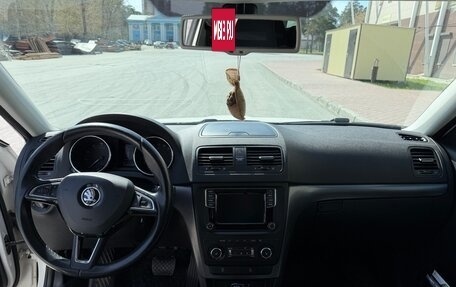 Skoda Yeti I рестайлинг, 2015 год, 1 200 000 рублей, 10 фотография