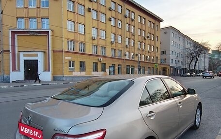 Toyota Camry, 2008 год, 950 000 рублей, 2 фотография