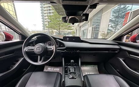 Mazda 3, 2021 год, 1 315 000 рублей, 11 фотография