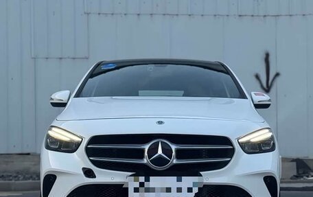 Mercedes-Benz B-Класс, 2022 год, 1 725 000 рублей, 2 фотография