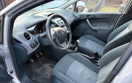 Ford Fiesta, 2010 год, 380 000 рублей, 9 фотография