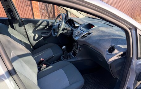 Ford Fiesta, 2010 год, 380 000 рублей, 23 фотография