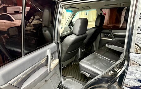 Mitsubishi Pajero IV, 2012 год, 2 599 000 рублей, 12 фотография
