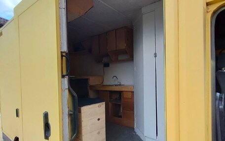 Mercedes-Benz E-Класс, 1995 год, 650 000 рублей, 5 фотография