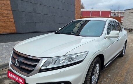 Honda Crosstour I рестайлинг, 2014 год, 1 690 000 рублей, 3 фотография