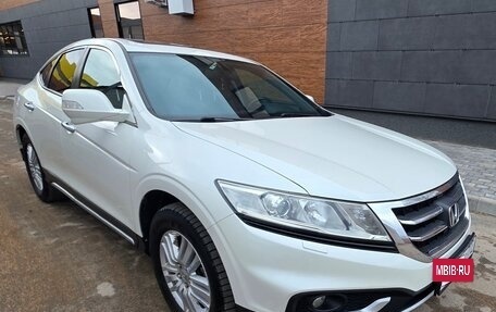 Honda Crosstour I рестайлинг, 2014 год, 1 690 000 рублей, 4 фотография