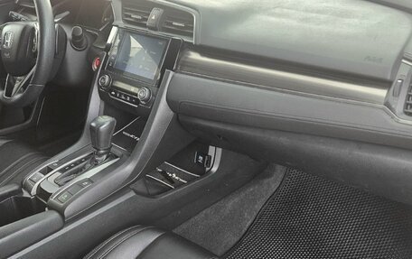 Honda Civic IX, 2022 год, 3 300 000 рублей, 7 фотография