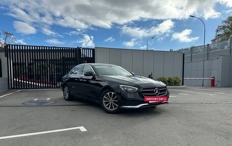 Mercedes-Benz E-Класс, 2021 год, 2 990 000 рублей, 3 фотография