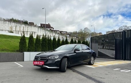 Mercedes-Benz E-Класс, 2021 год, 2 990 000 рублей, 4 фотография