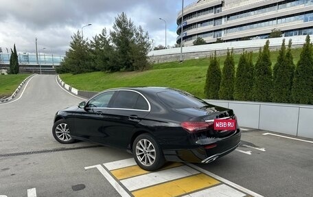 Mercedes-Benz E-Класс, 2021 год, 2 990 000 рублей, 7 фотография