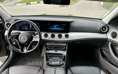 Mercedes-Benz E-Класс, 2021 год, 2 990 000 рублей, 17 фотография