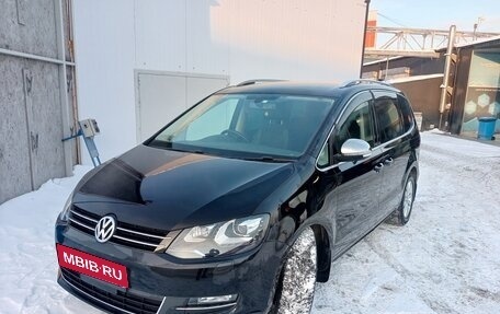 Volkswagen Sharan II, 2011 год, 1 270 000 рублей, 3 фотография