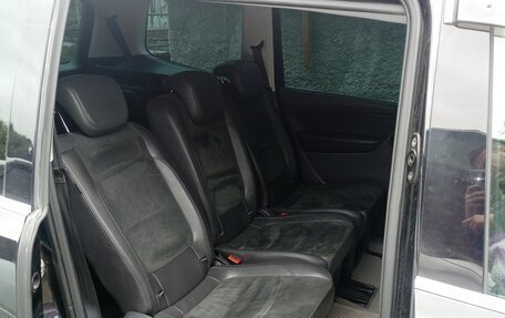 Volkswagen Sharan II, 2011 год, 1 270 000 рублей, 14 фотография