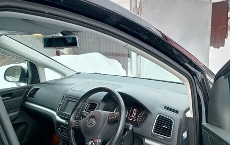 Volkswagen Sharan II, 2011 год, 1 270 000 рублей, 10 фотография