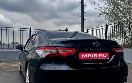 Toyota Camry, 2019 год, 2 550 000 рублей, 3 фотография