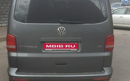 Volkswagen Caravelle T5, 2014 год, 2 800 000 рублей, 4 фотография