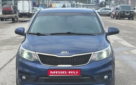 KIA Rio III рестайлинг, 2016 год, 997 000 рублей, 3 фотография