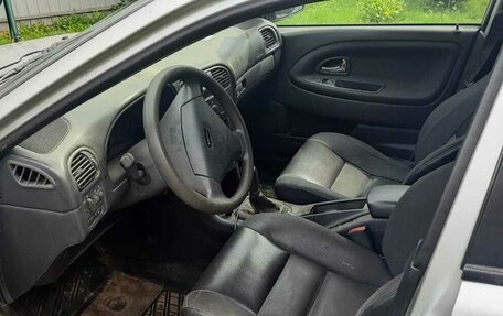 Volvo V40 I, 2003 год, 230 000 рублей, 1 фотография