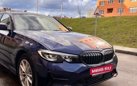 BMW 3 серия, 2019 год, 3 200 000 рублей, 11 фотография