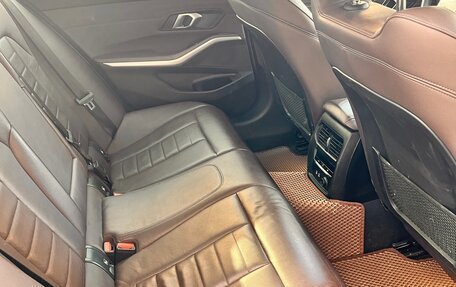 BMW 3 серия, 2019 год, 3 200 000 рублей, 18 фотография