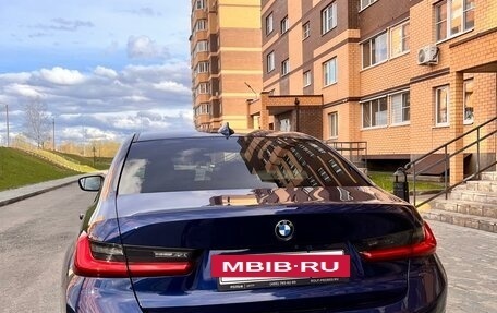 BMW 3 серия, 2019 год, 3 200 000 рублей, 15 фотография