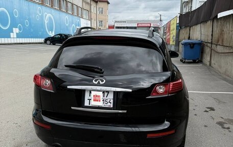 Infiniti FX I, 2003 год, 823 000 рублей, 8 фотография