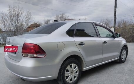 Volkswagen Polo VI (EU Market), 2011 год, 525 000 рублей, 3 фотография