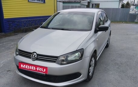 Volkswagen Polo VI (EU Market), 2011 год, 525 000 рублей, 2 фотография