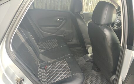 Volkswagen Polo VI (EU Market), 2011 год, 525 000 рублей, 11 фотография