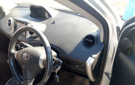 Toyota Ist II, 2004 год, 530 000 рублей, 5 фотография