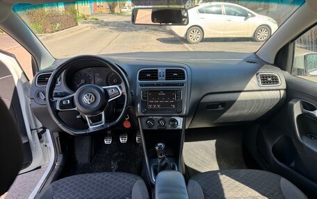 Volkswagen Polo VI (EU Market), 2018 год, 990 000 рублей, 8 фотография