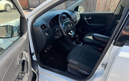 Volkswagen Polo VI (EU Market), 2018 год, 990 000 рублей, 10 фотография