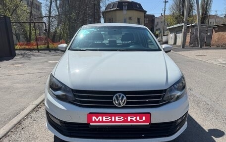 Volkswagen Polo VI (EU Market), 2018 год, 990 000 рублей, 2 фотография