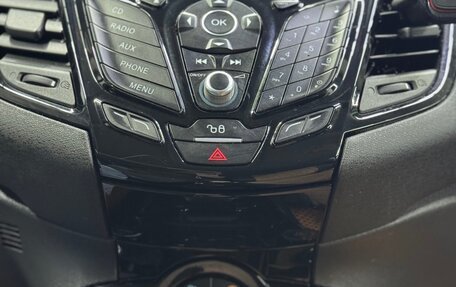 Ford Fiesta, 2015 год, 860 000 рублей, 4 фотография