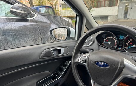 Ford Fiesta, 2015 год, 860 000 рублей, 8 фотография