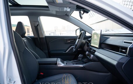 Toyota RAV4, 2026 год, 4 250 000 рублей, 21 фотография