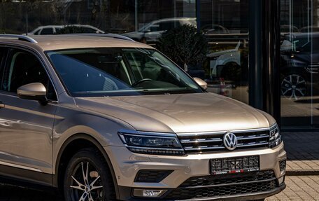 Volkswagen Tiguan II, 2018 год, 1 595 000 рублей, 9 фотография