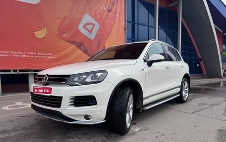 Volkswagen Touareg III, 2011 год, 2 600 000 рублей, 1 фотография