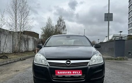 Opel Astra H, 2013 год, 660 000 рублей, 1 фотография