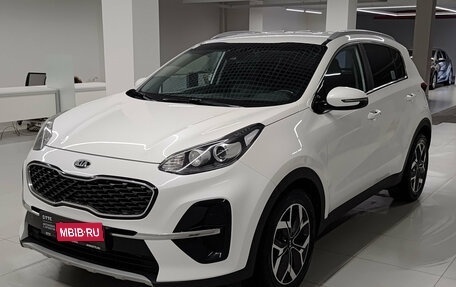 KIA Sportage IV рестайлинг, 2018 год, 2 390 000 рублей, 1 фотография
