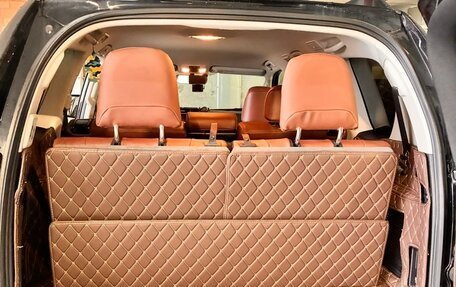 Toyota Land Cruiser Prado 150 рестайлинг 2, 2021 год, 6 850 000 рублей, 9 фотография