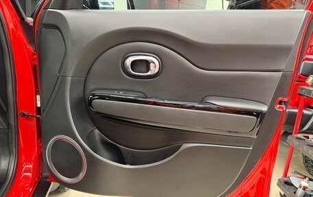 KIA Soul II рестайлинг, 2017 год, 1 630 000 рублей, 22 фотография