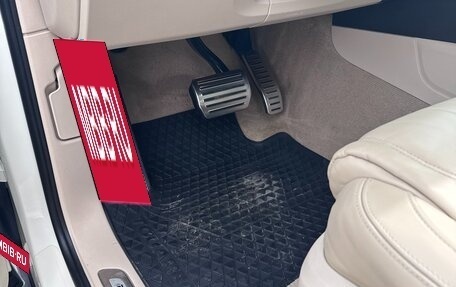 Volkswagen Touareg III, 2011 год, 2 600 000 рублей, 10 фотография