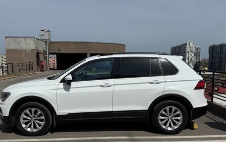 Volkswagen Tiguan II, 2018 год, 2 200 000 рублей, 3 фотография
