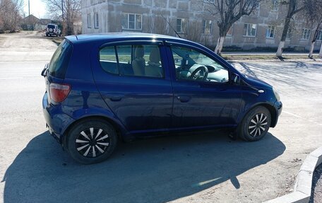 Toyota Vitz, 1999 год, 280 000 рублей, 4 фотография