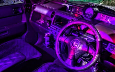 Toyota bB I рестайлинг, 2000 год, 470 000 рублей, 9 фотография