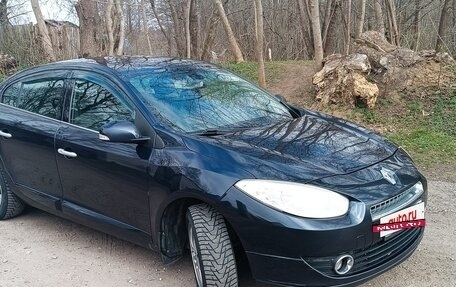 Renault Fluence I, 2011 год, 650 000 рублей, 2 фотография
