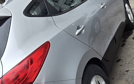 Hyundai ix35 I рестайлинг, 2011 год, 1 200 000 рублей, 5 фотография