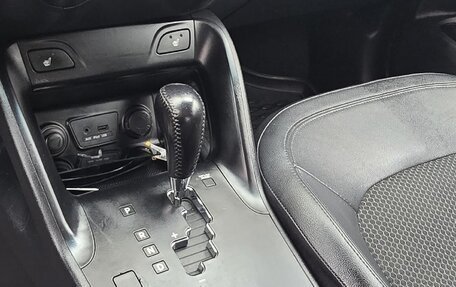 Hyundai ix35 I рестайлинг, 2011 год, 1 200 000 рублей, 12 фотография